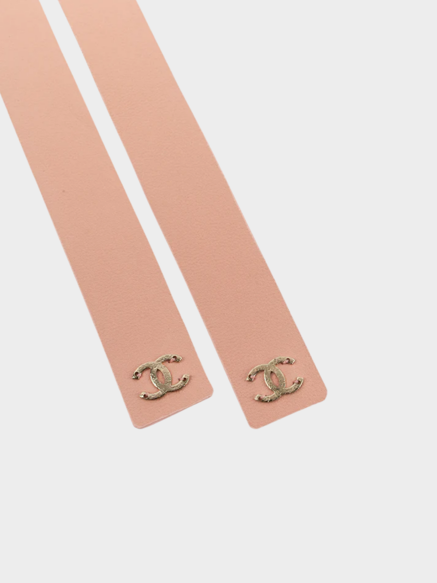 Chanel by Virginie Viard SS 2022 Pink leather with Pink Pearls Belt