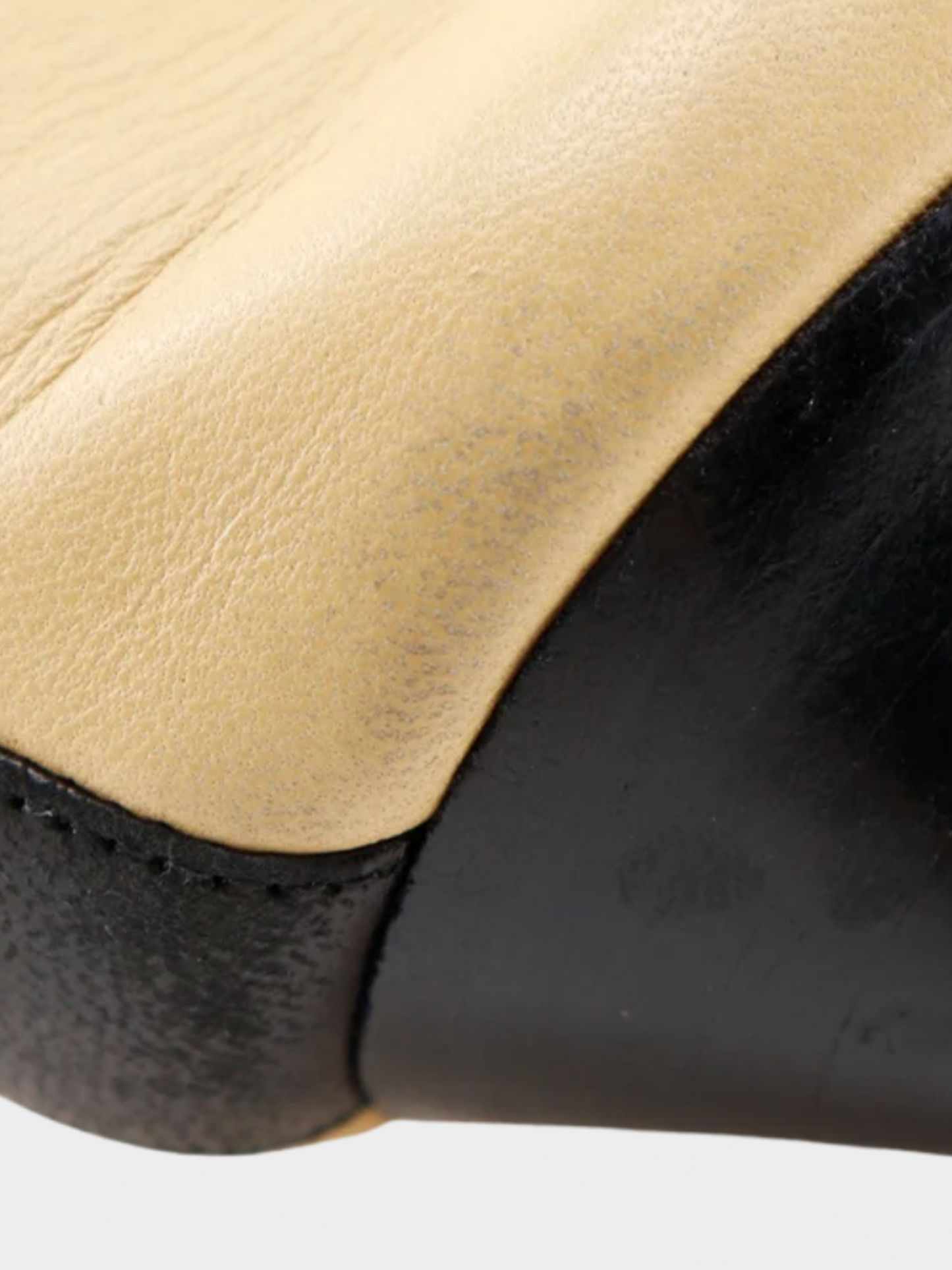 Chanel 2000s Coco Beige Ribbon Pumps