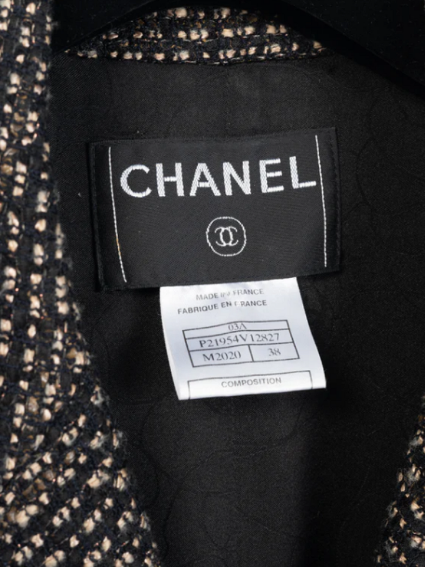 Chanel Métiers D’art 2003 Brown Wool-Blend Tweed Buttoned Blazer
