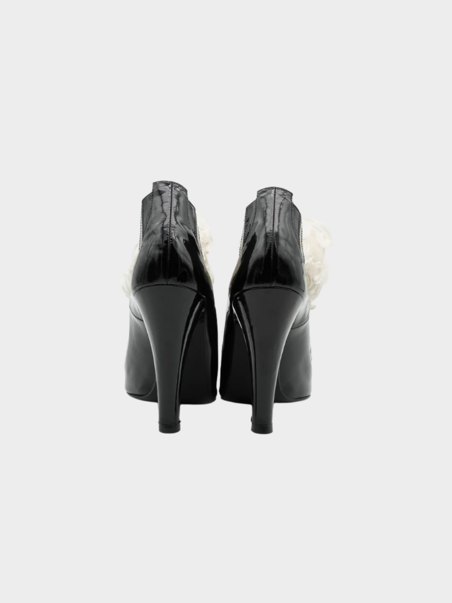 Chanel by Karl Lagerfeld 2018 Black & White Pumps