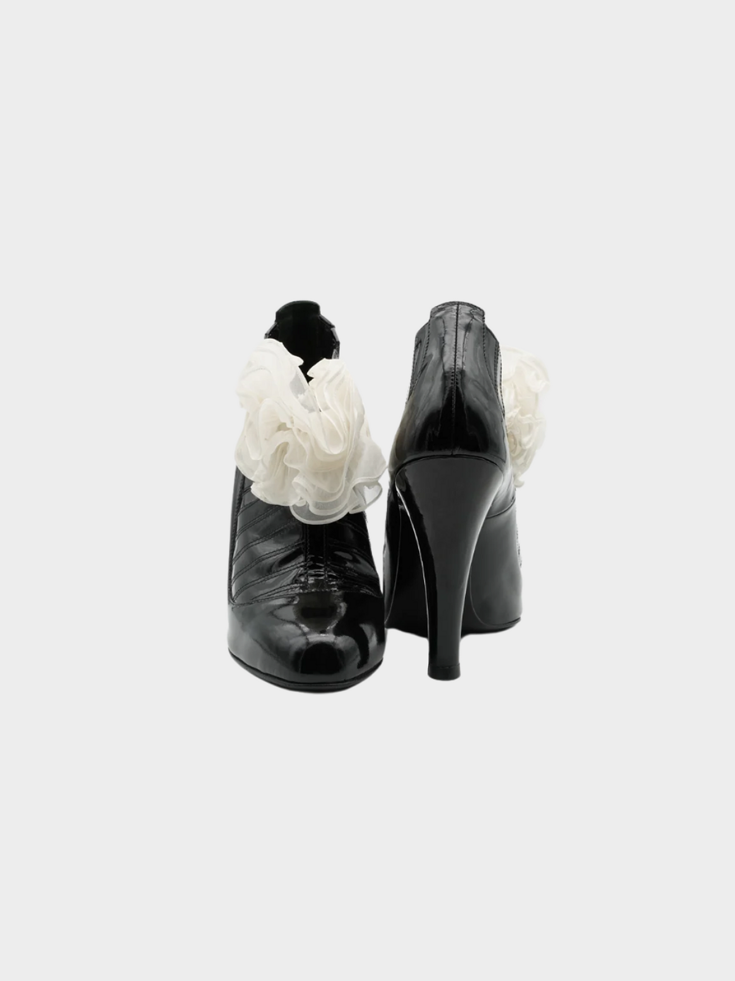 Chanel by Karl Lagerfeld 2018 Black & White Pumps