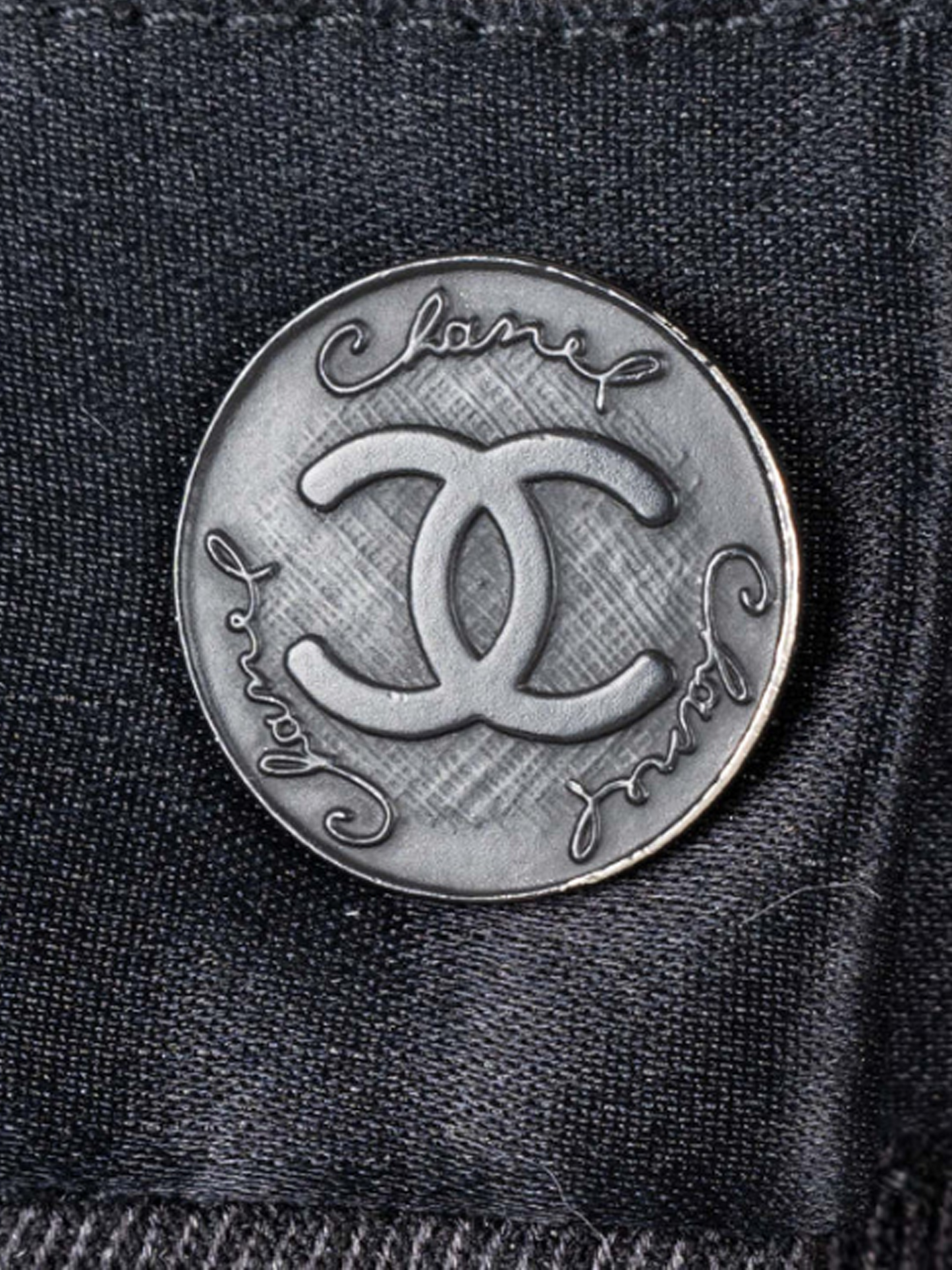 Chanel FW 2005 Black Tie Up Capri Pants