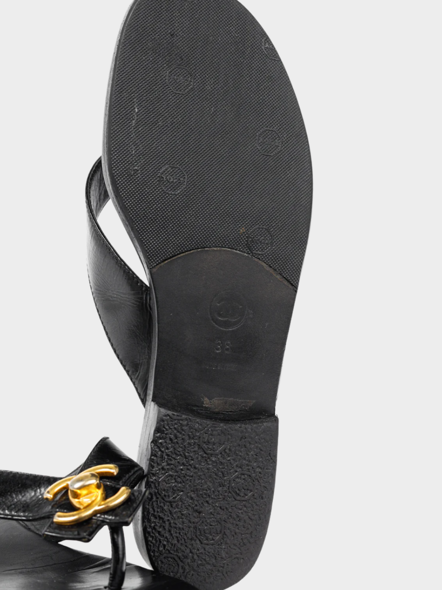 Chanel Spring 1996 Black Leather CC-Turnlock Flip Flops