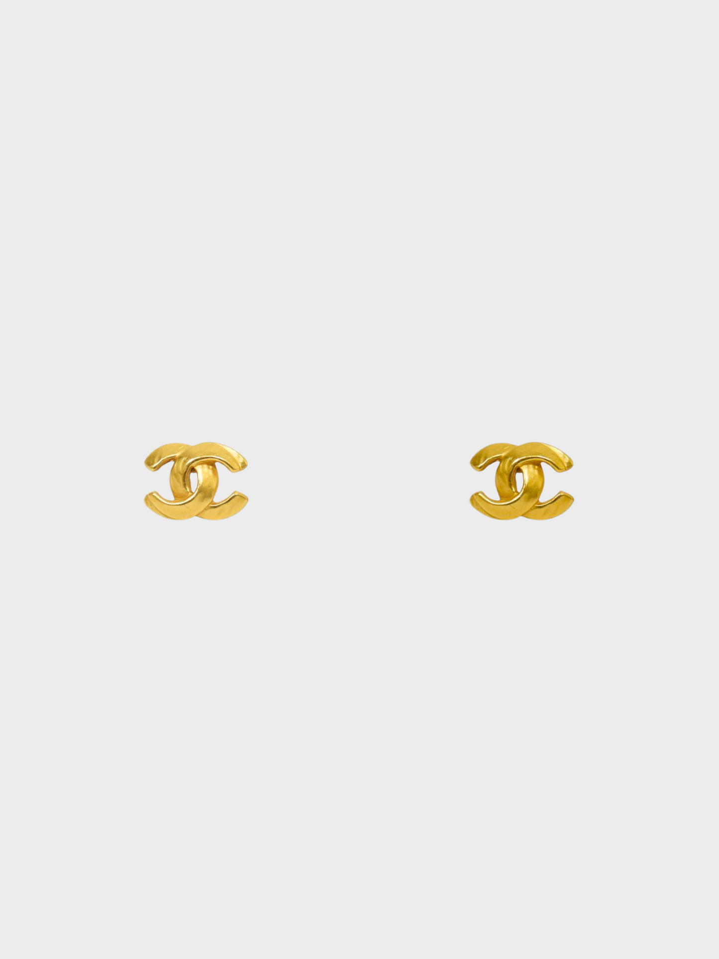 Chanel 2000s Gold CC Earrings