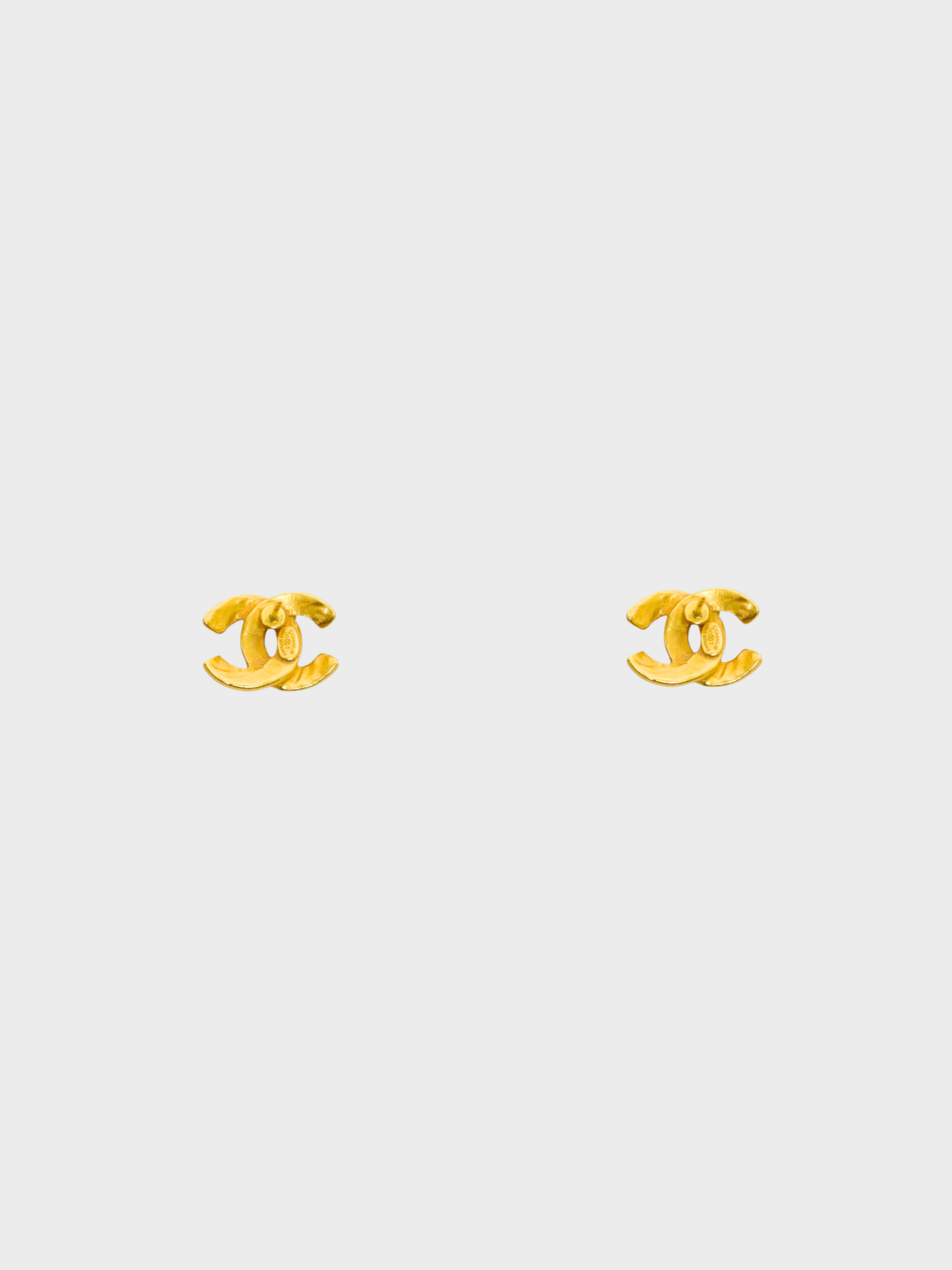 Chanel 2000s Gold CC Earrings