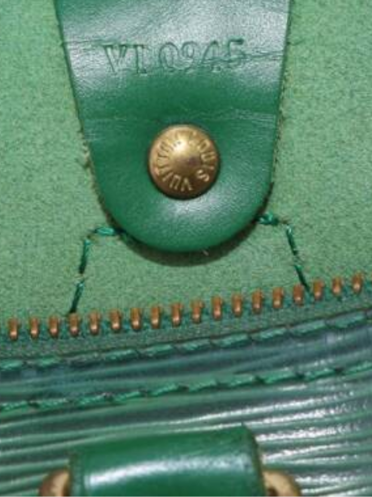 Louis Vuitton 1995 Green Speedy 30 Epi Leather Boston Bag