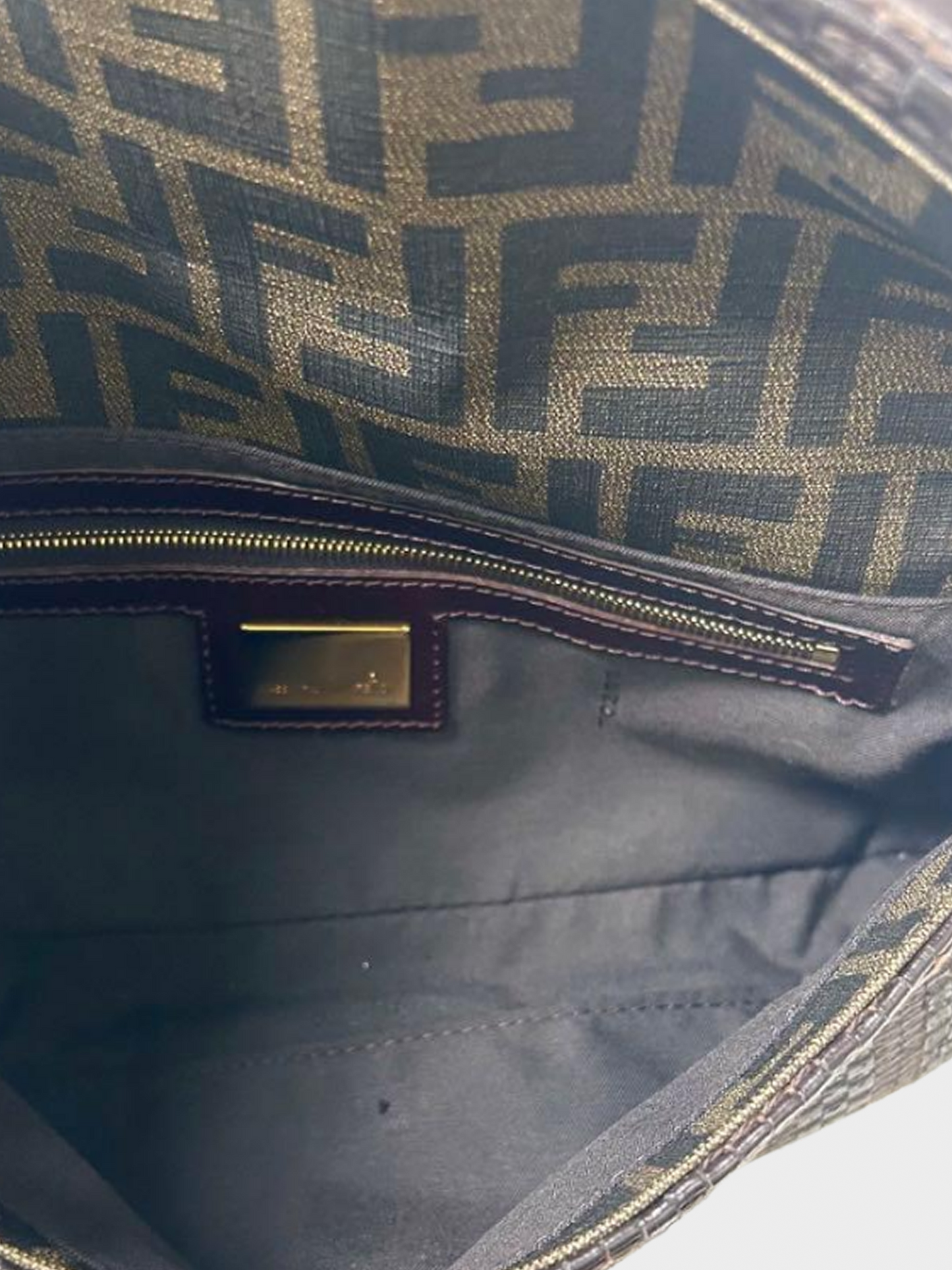 Fendi 2000s Brown Baguette Leather One-Shoulder Bag