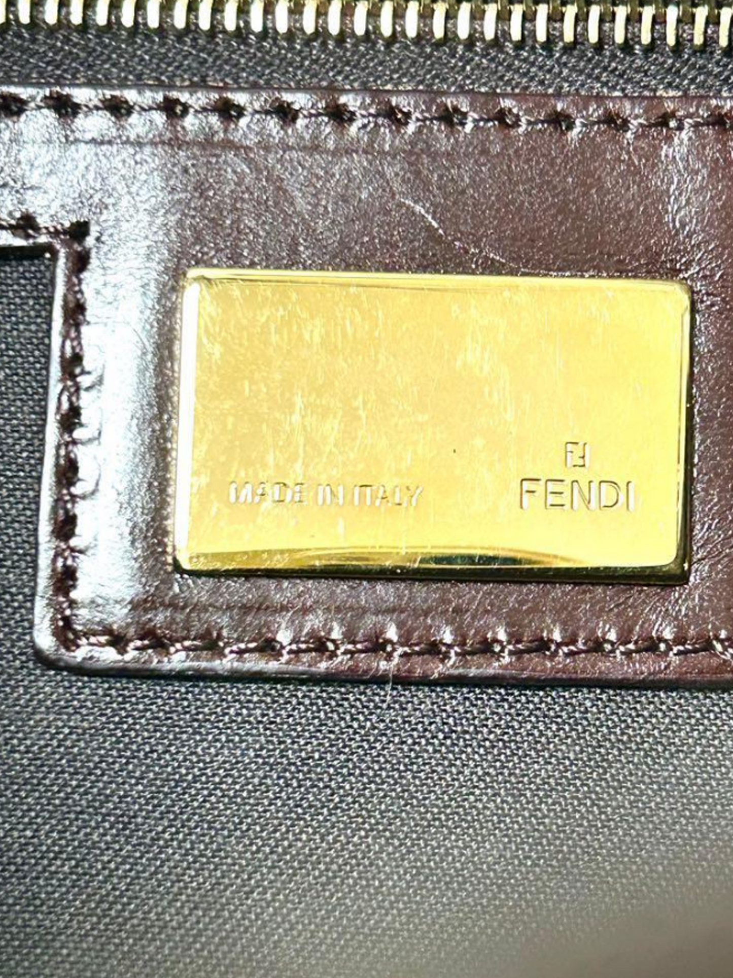 Fendi 2000s Brown Baguette Leather One-Shoulder Bag