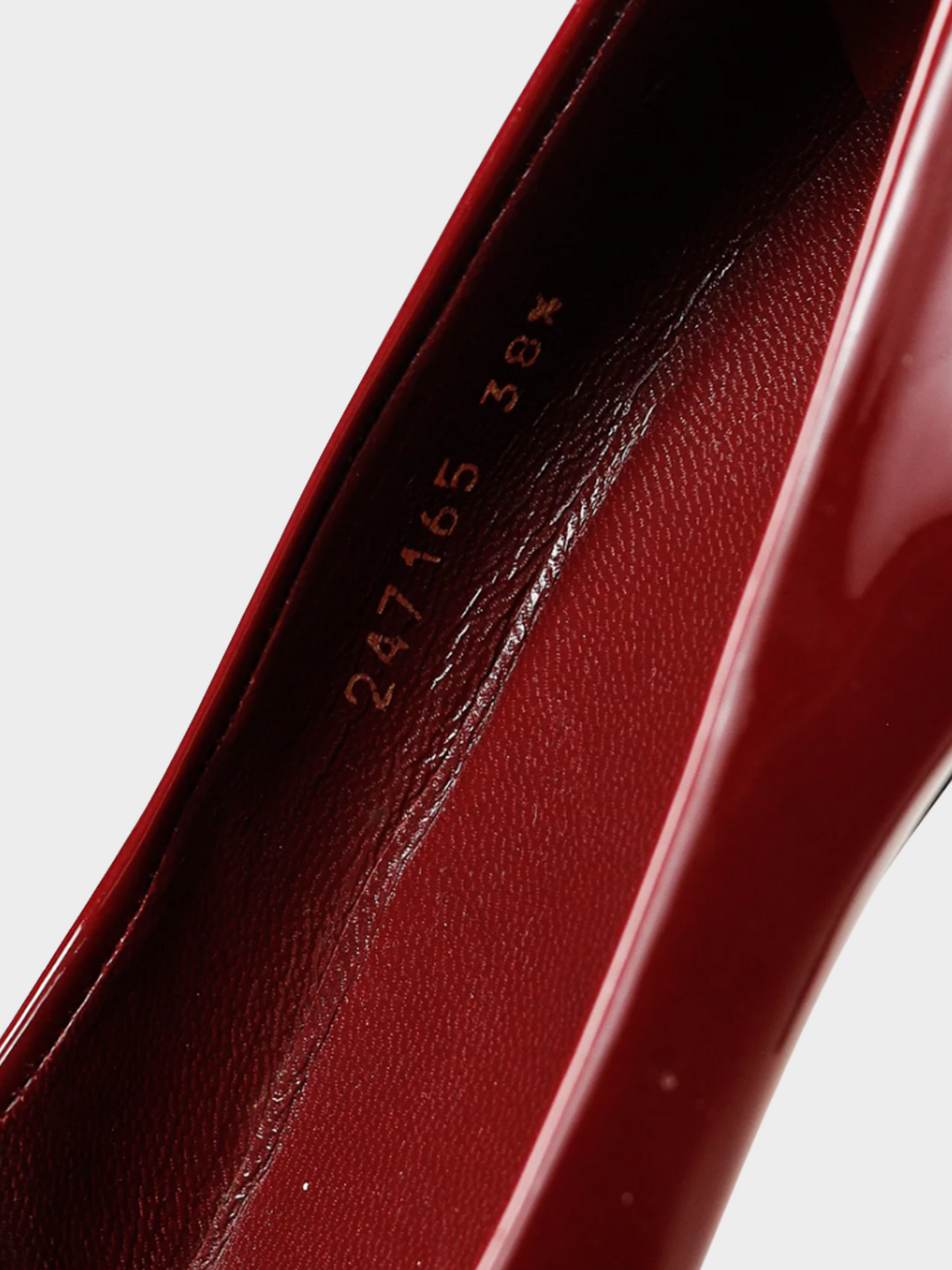 Gucci 2009 Burgundy Vernice Crystal Square-Toe Patent Leather Platform Pumps