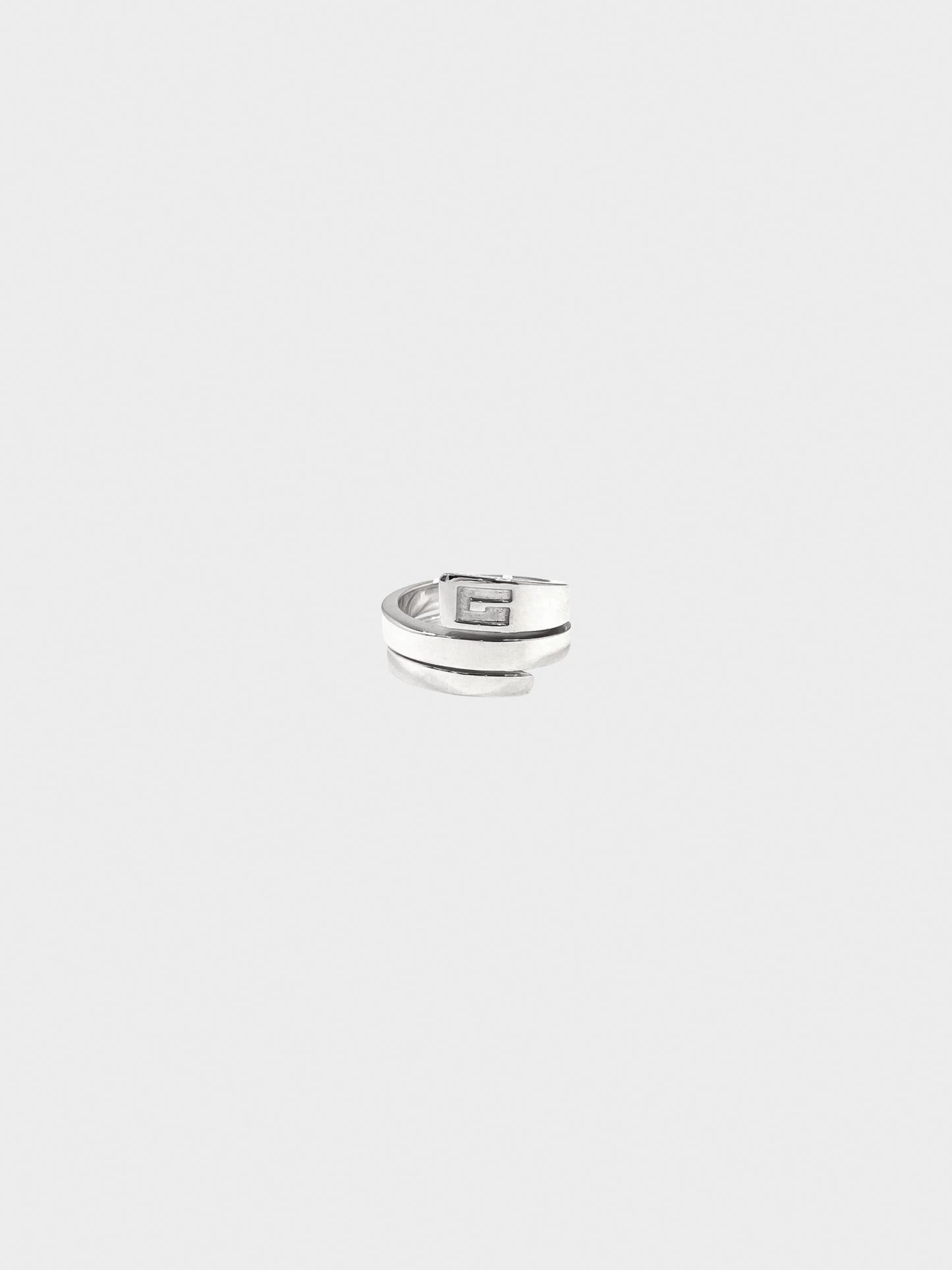 Gucci 2000s Silver Spiral G Logo Ring