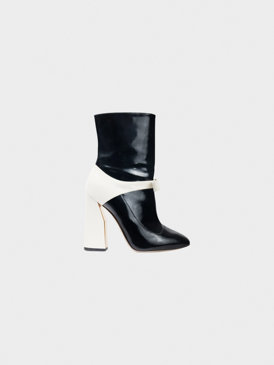Gucci 2016 Nimue Black and White Colour-Block Midcalf Boots