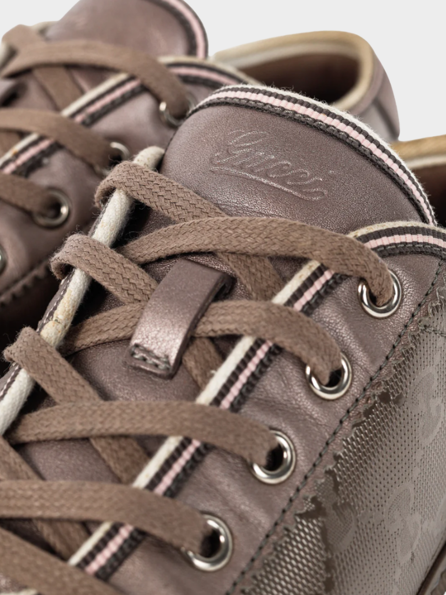 Gucci 2010s Mauve GG Monogram Canvas & Miro Soft Metallic Leather Sneakers