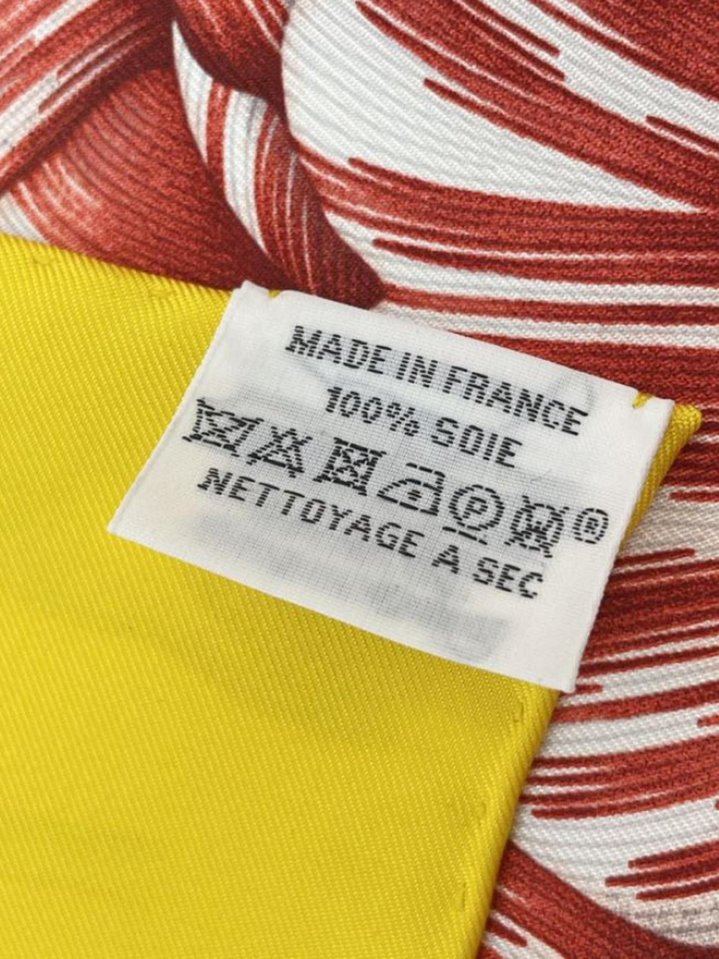 Hermès SS 2023 Yellow Carré 90 "Tulipomanie" Silk Scarf