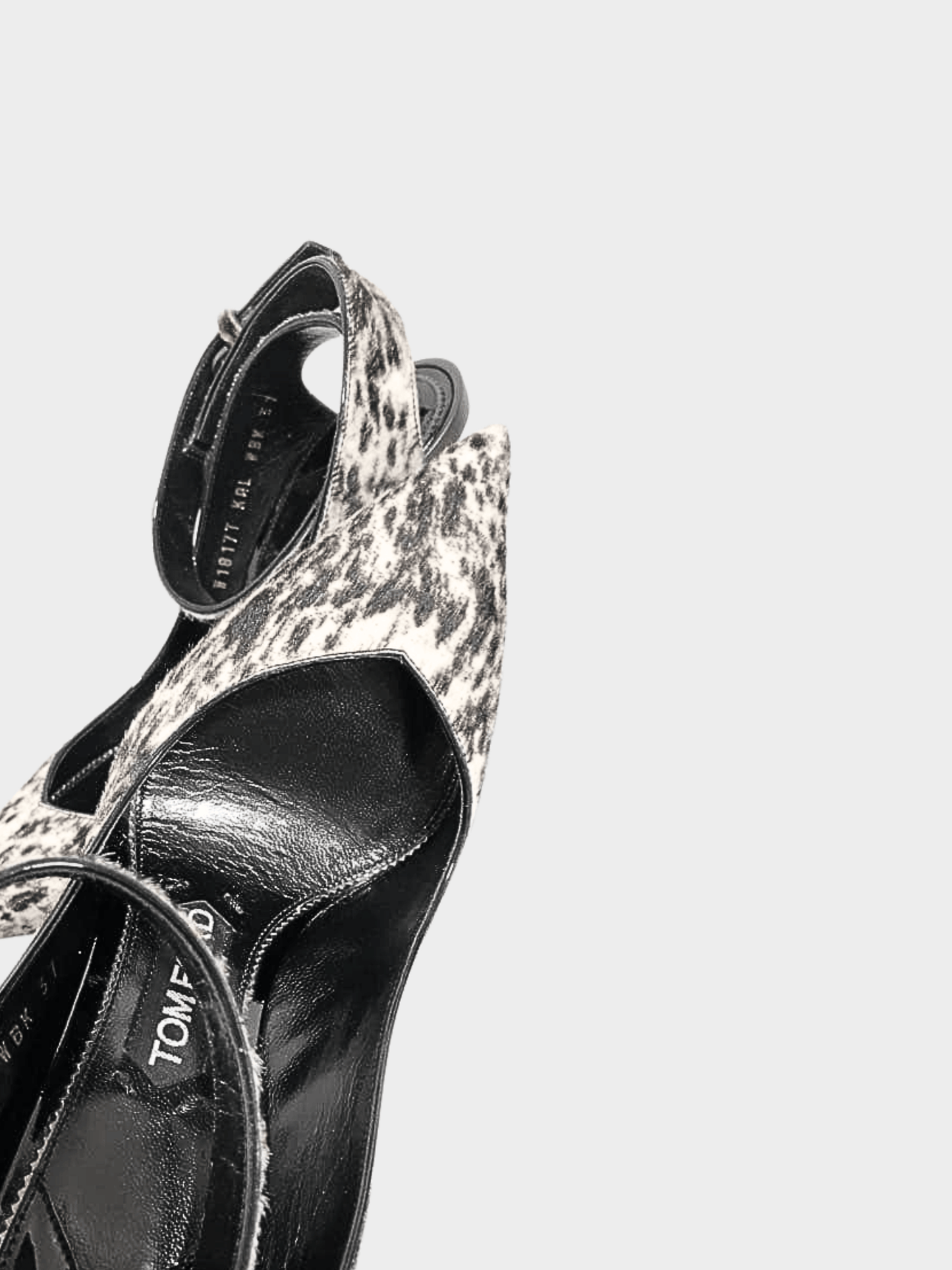 Tom Ford 2000s Black and White Calfhair Animal Print Pumps