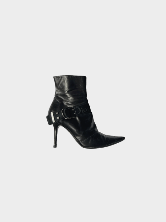 Christian Dior AW 2003 Black Hardcore D Buckle Pointed Toe Ankle Boots