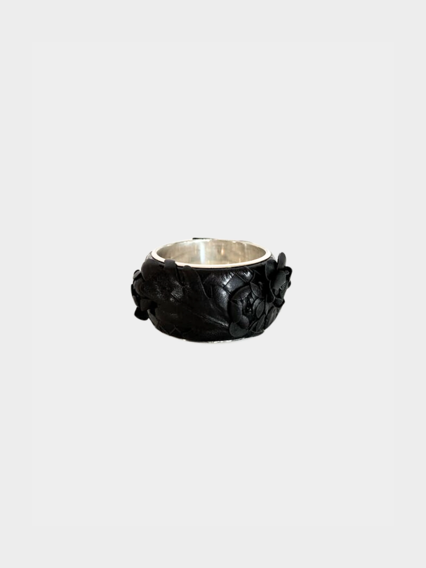 Bottega Veneta 2000s Black Woven Intrecciato Flower Bangle Cuff Bracelet