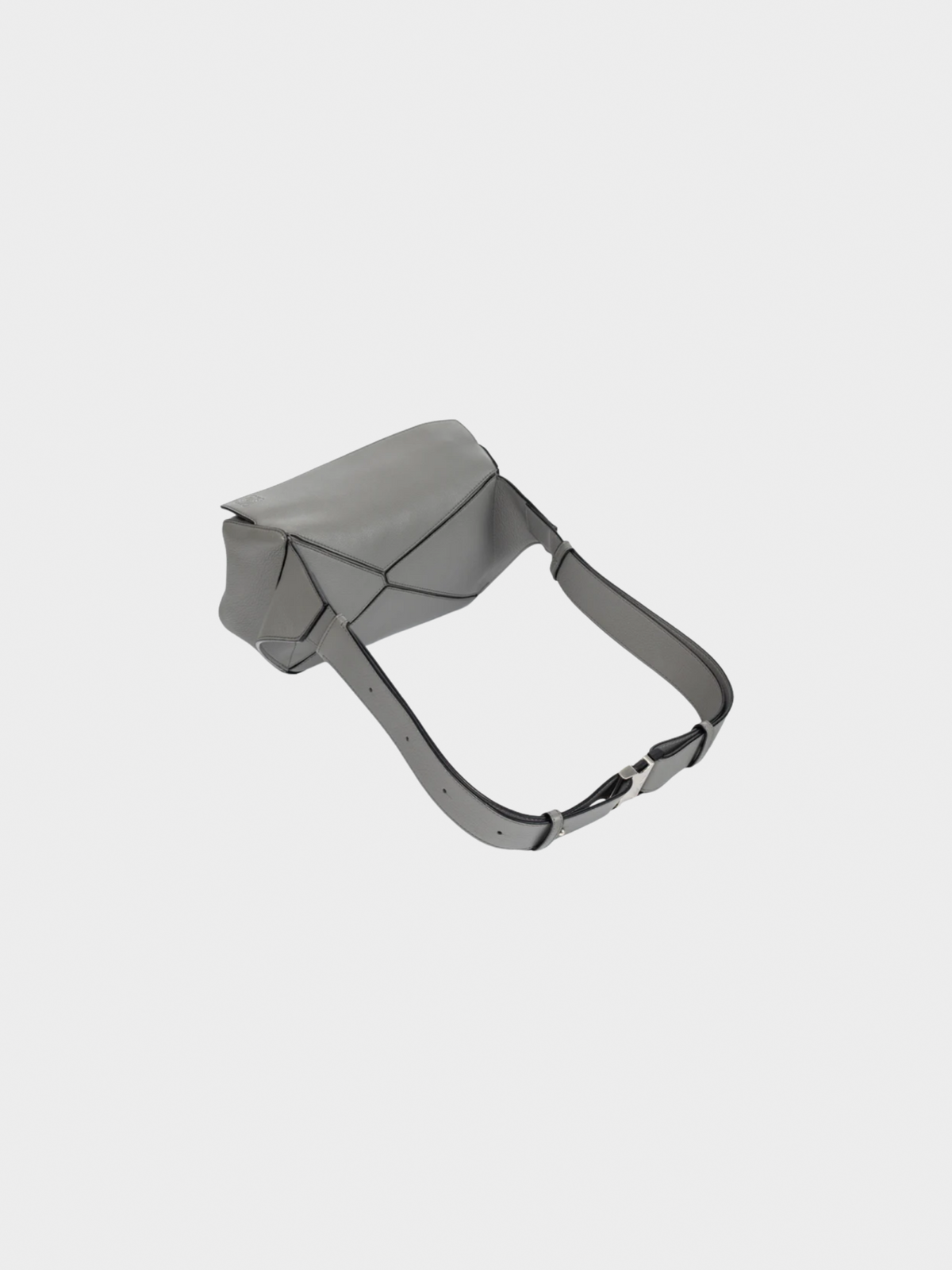Loewe 2010s Puzzle Pearl Grey Classic Calfskin Bumbag