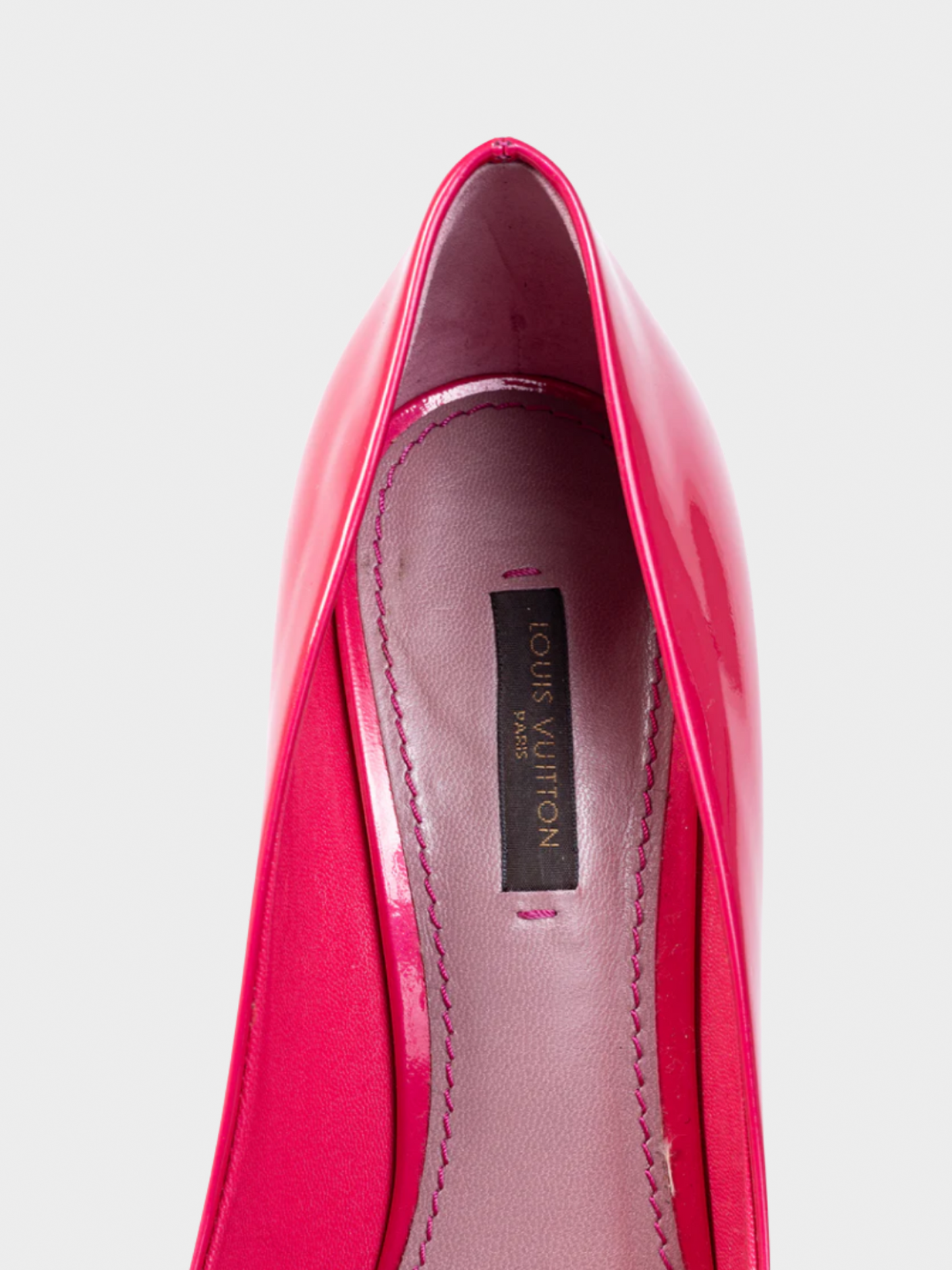 Louis Vuitton SS 2009 Strawberry Rose Pop Patent Leather Pointed-Toe Pumps