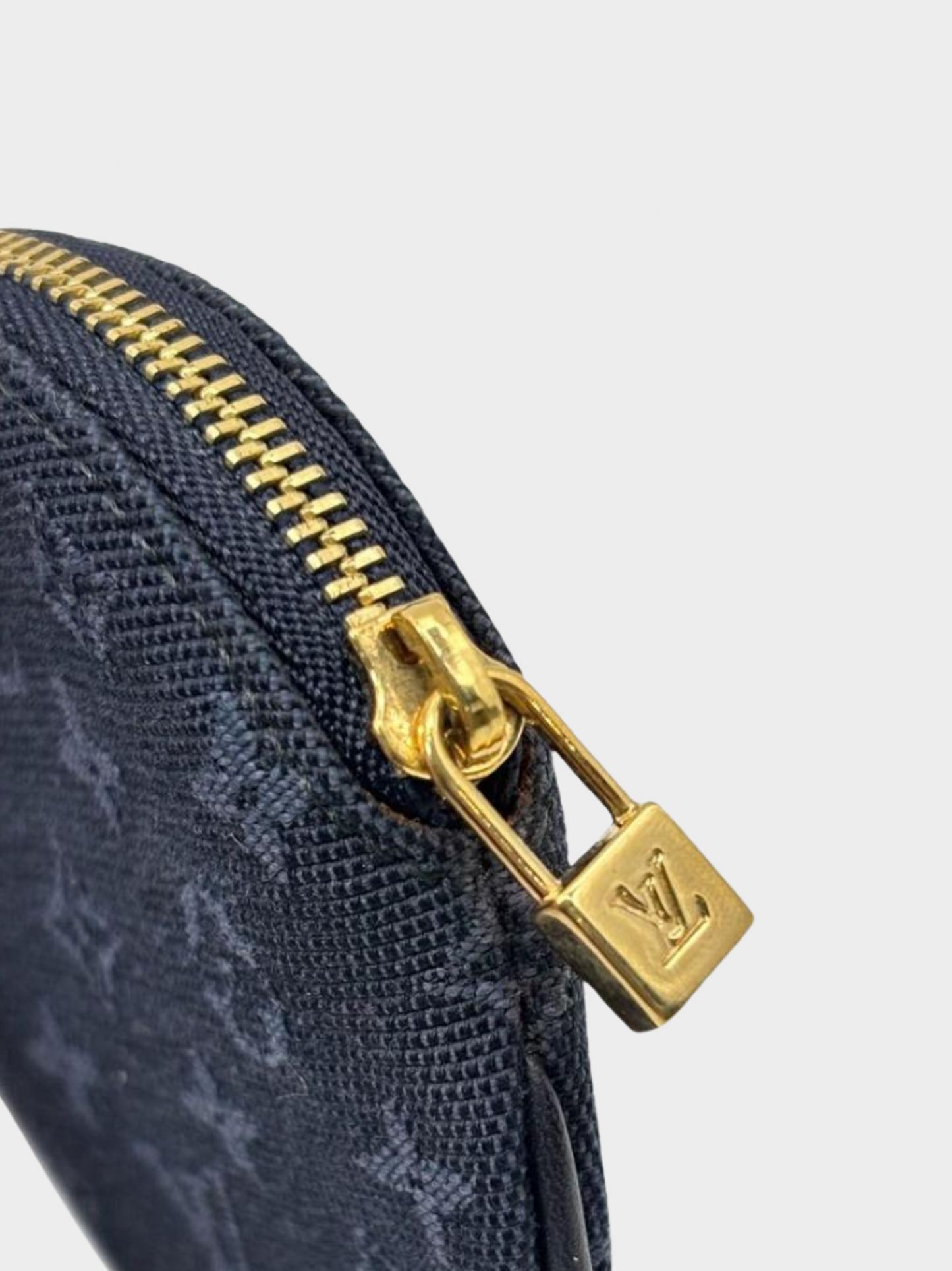 Louis Vuitton 2003 Monogram Denim Circle Bag Pouch