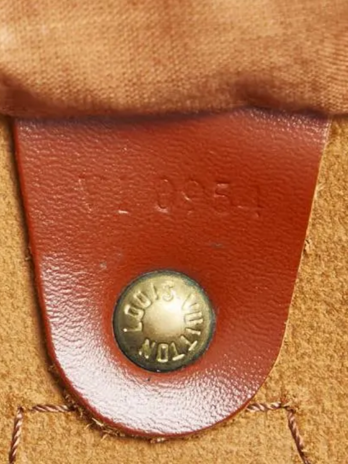 Louis Vuitton 1994 Brown Epi Leather Speedy 25 Bag