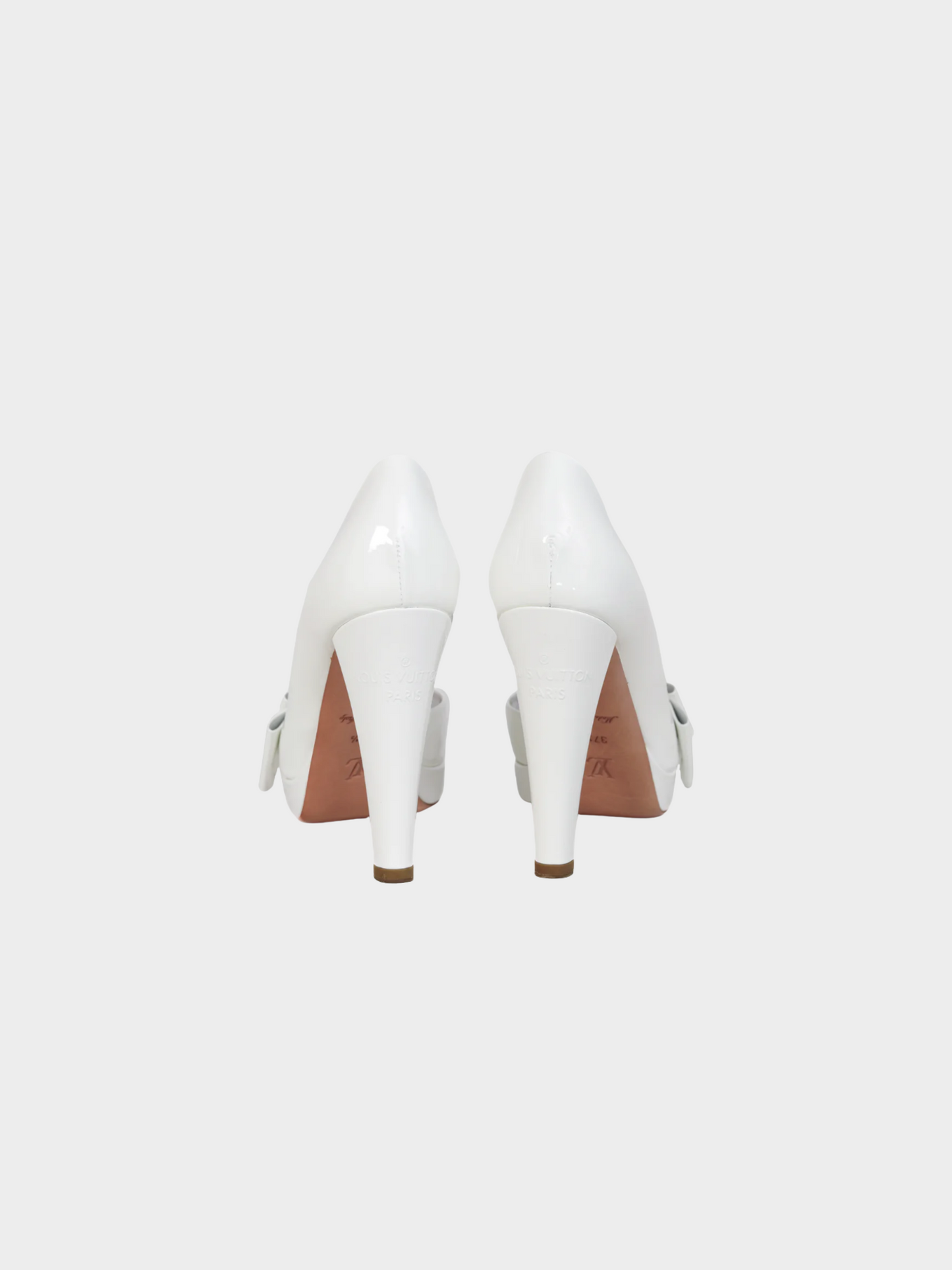 Louis Vuitton SS 2009 White Patent Leather Peep Toe Bow Pumps
