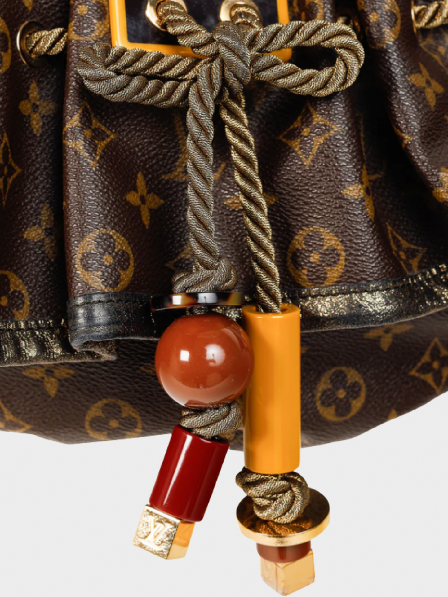 Louis Vuitton SS 2009 Limited Edition Kalahari PM Monogram Canvas Bag
