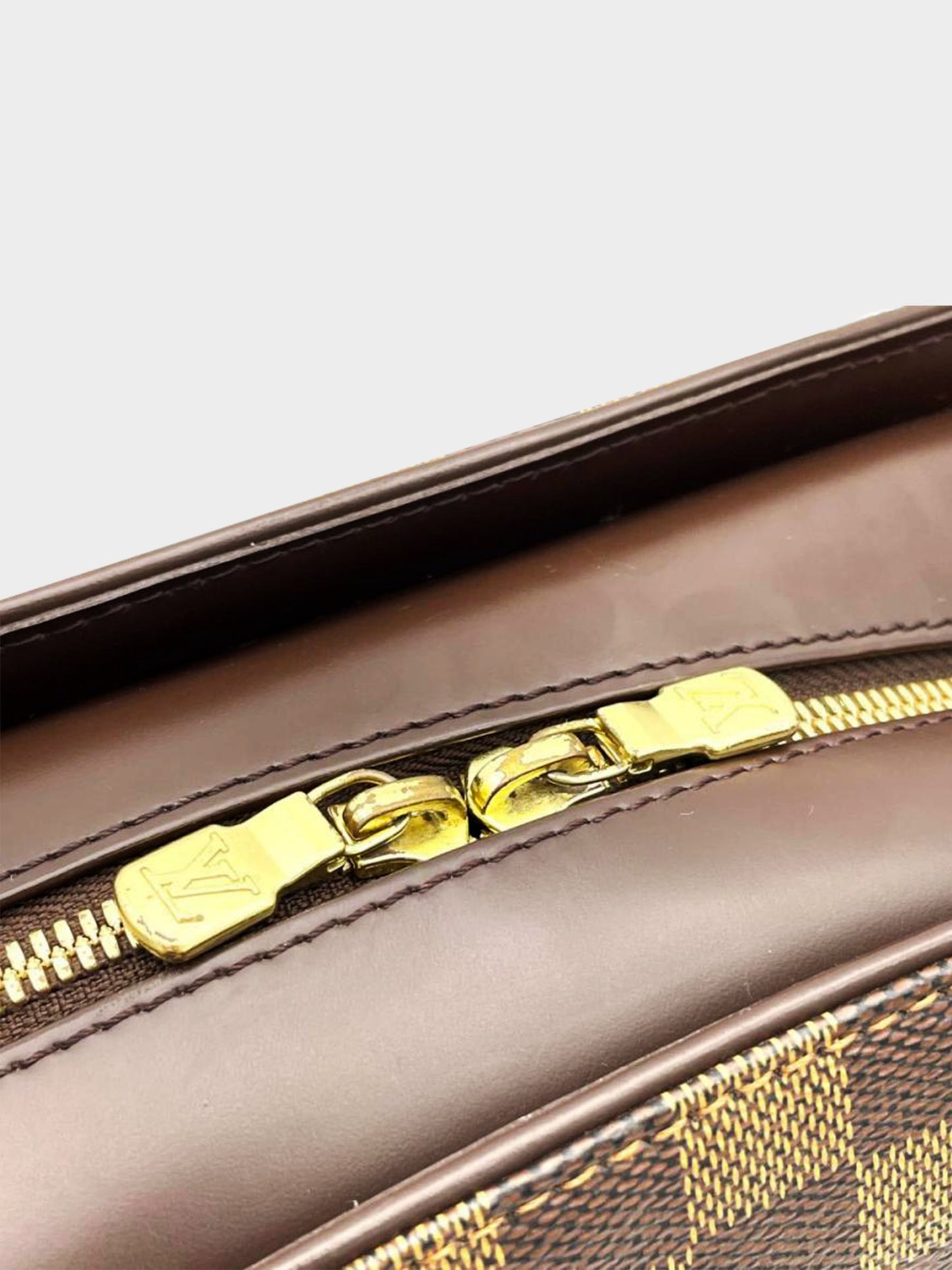 Louis Vuitton 2005 Damier Ebene Sarria Horizontal Bag