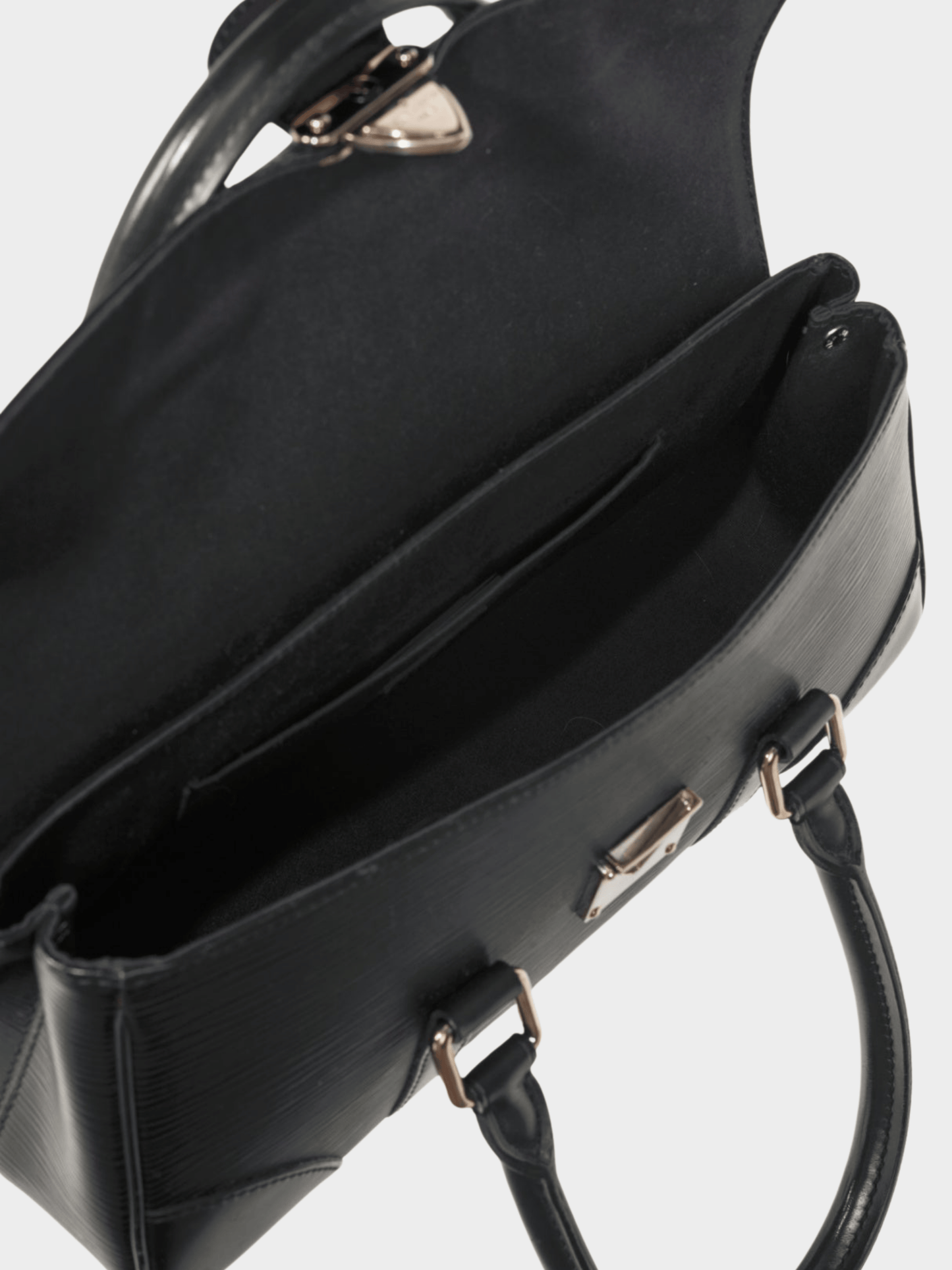 Louis Vuitton 2006 Segur PM Black Epi Leather Handbag