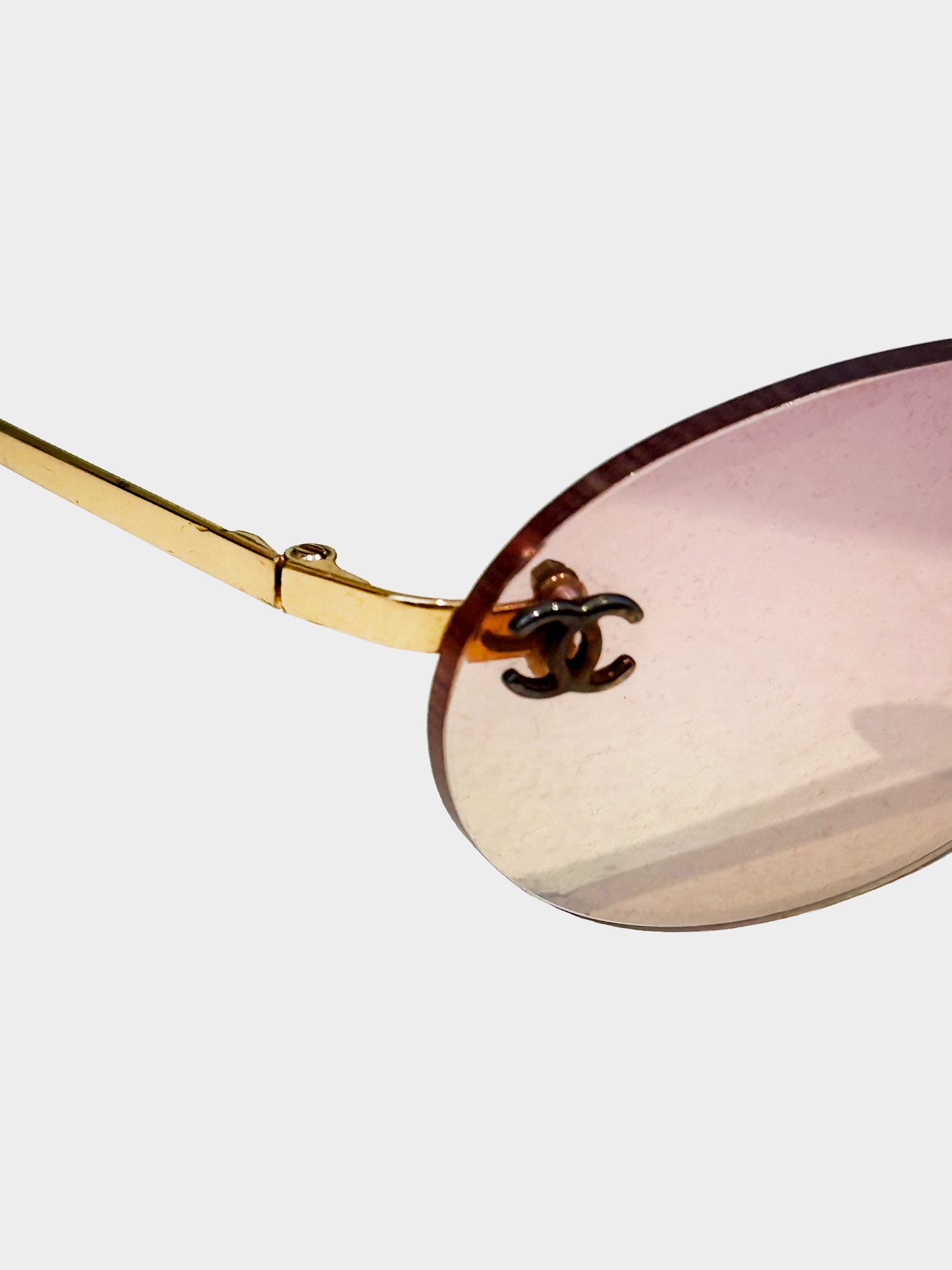 Chanel Early 2000s Pink Gradient Rimless CC 4013 Oval Sunglasses