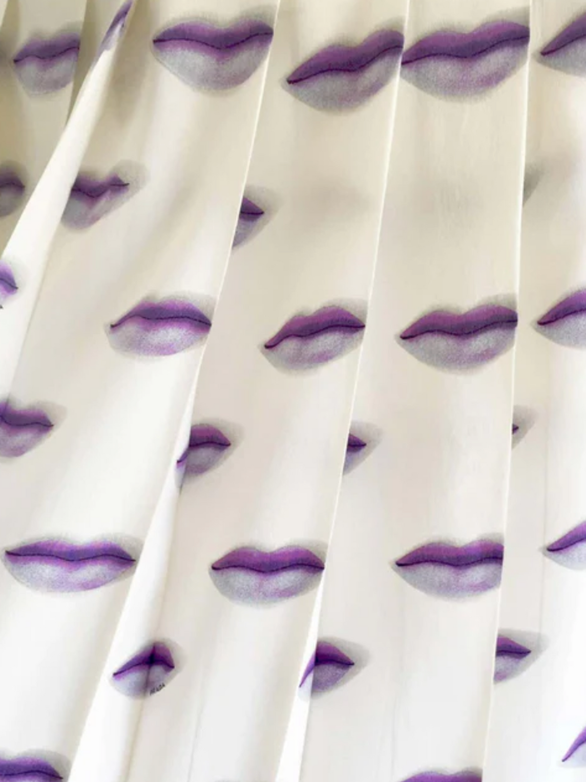 Prada SS 2000 Runway Purple Lip Print Pleated Skirt