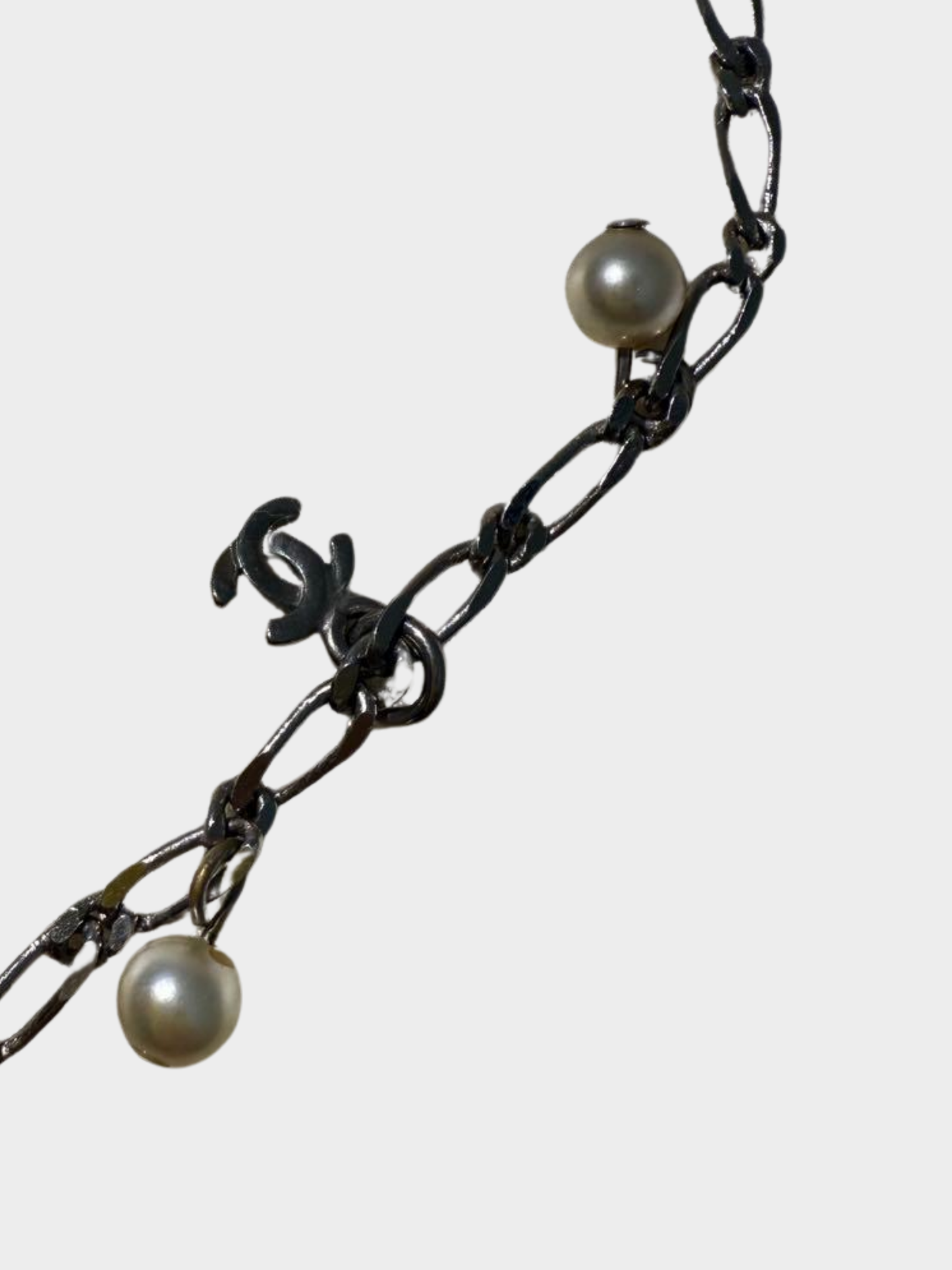 Chanel 2000s Clover Pearl Charm CC Necklace