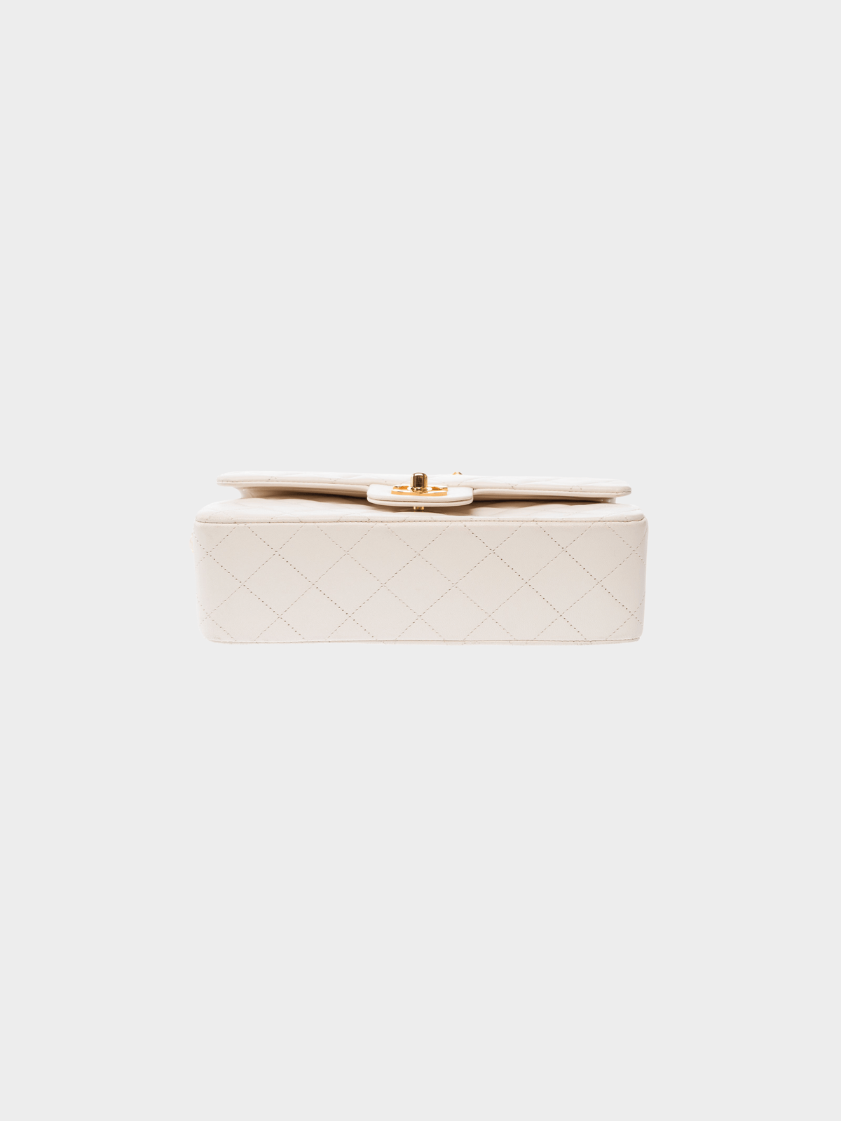 Chanel 1989-1991 Classic White Caviar Quilted Flap Bag