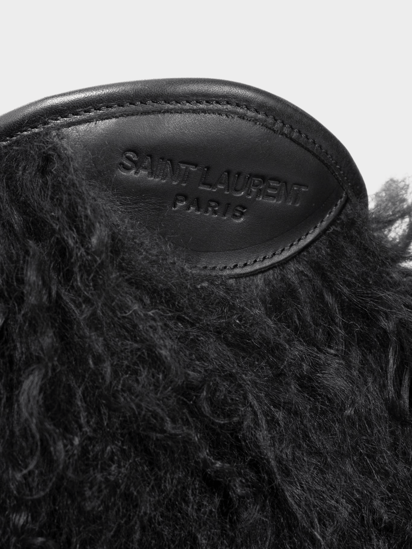 Yves Saint Laurent 2018 Nero Panenelli Mongolia Furry Patch Snowboots