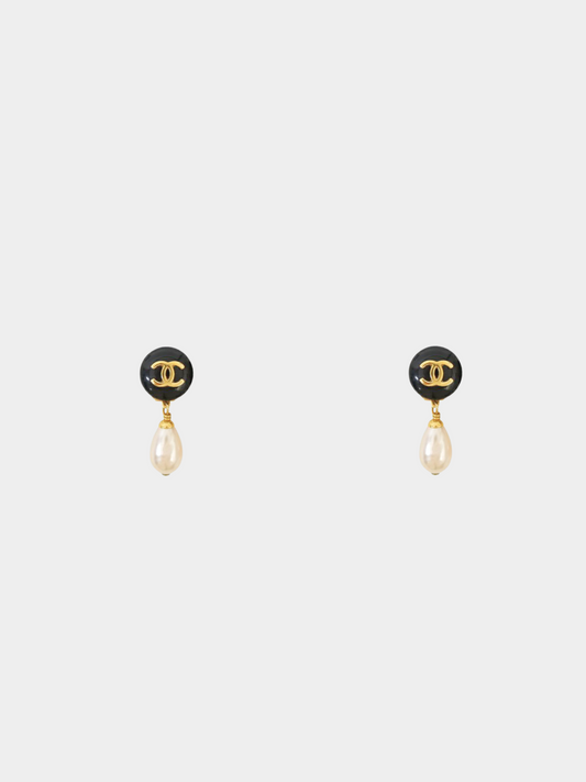 Chanel 1990s Gold Black COCO Pearl Swing Earrings