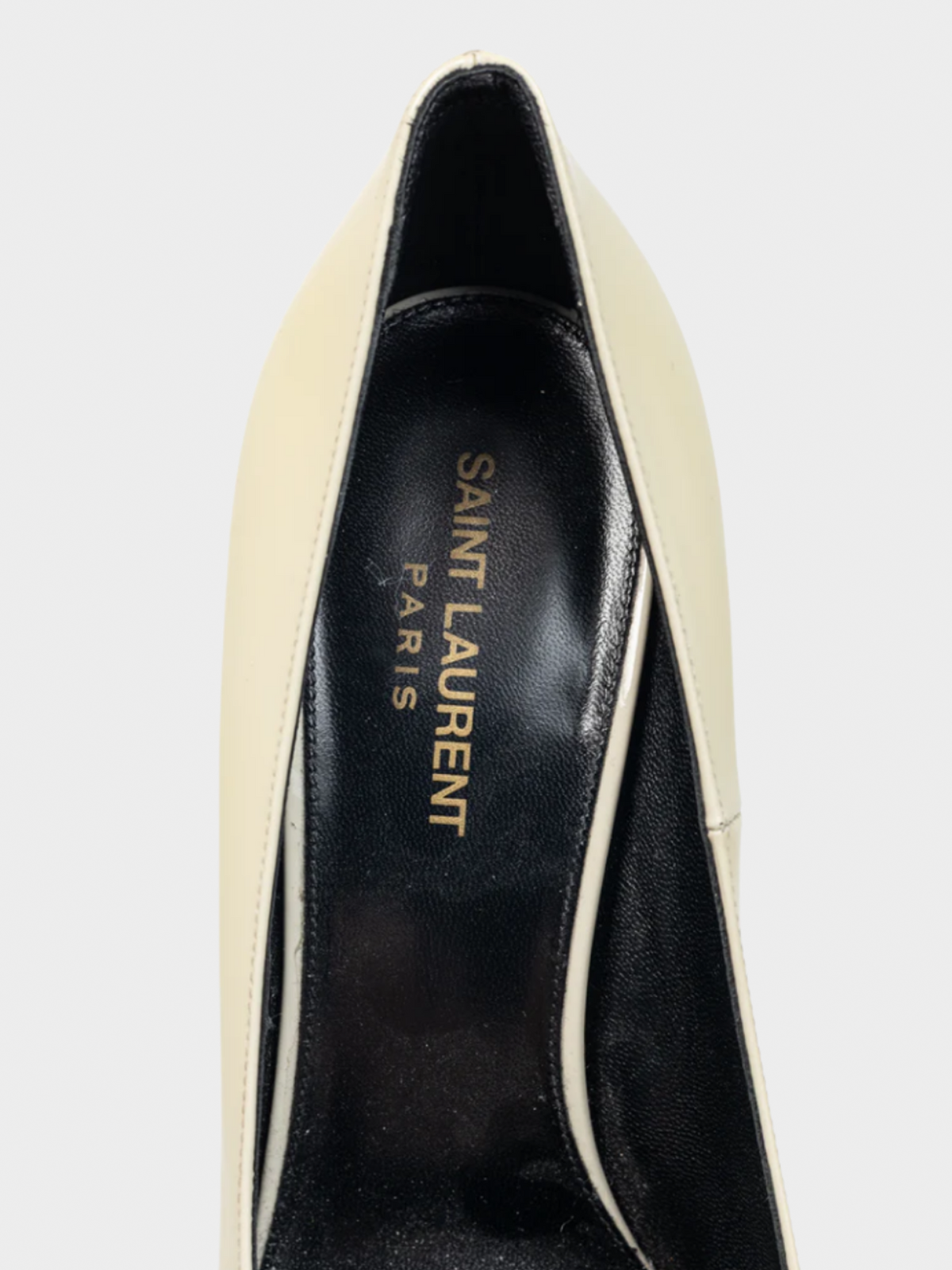 Yves Saint Laurent 2010s Opyum Cream Patent YSL Cassandre Pointed-Toe Pumps