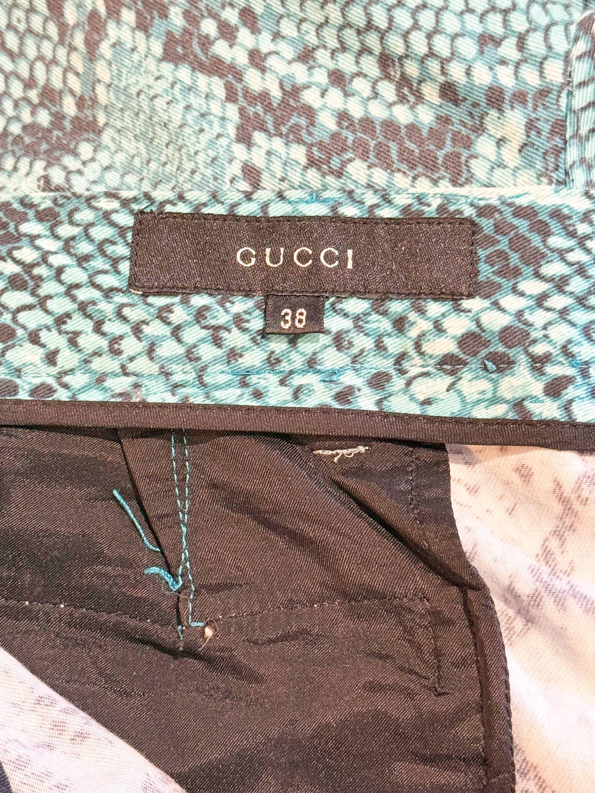 Gucci SS 2000 Blue Python Print Quarter-sleeve Blouse and Pants Set