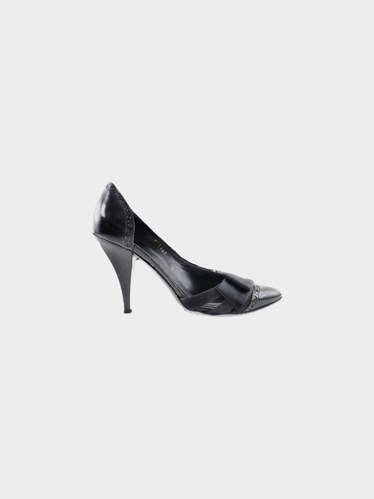 Gucci 2000s Black Leather Open Side Pumps