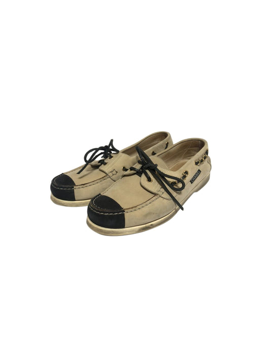 Chanel 2000s Beige Suede Chain Mocassins