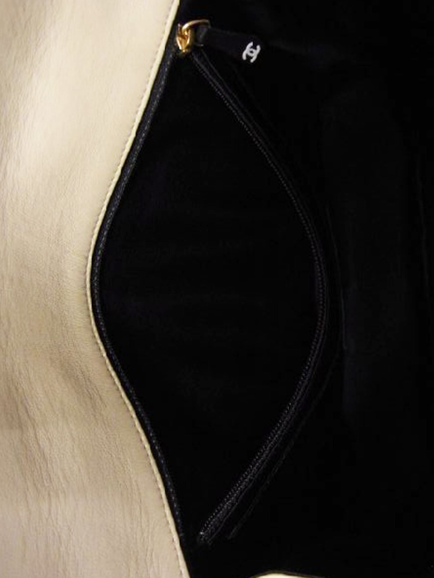 Chanel 2000s Rare Ivory Leather East West Flap Bag