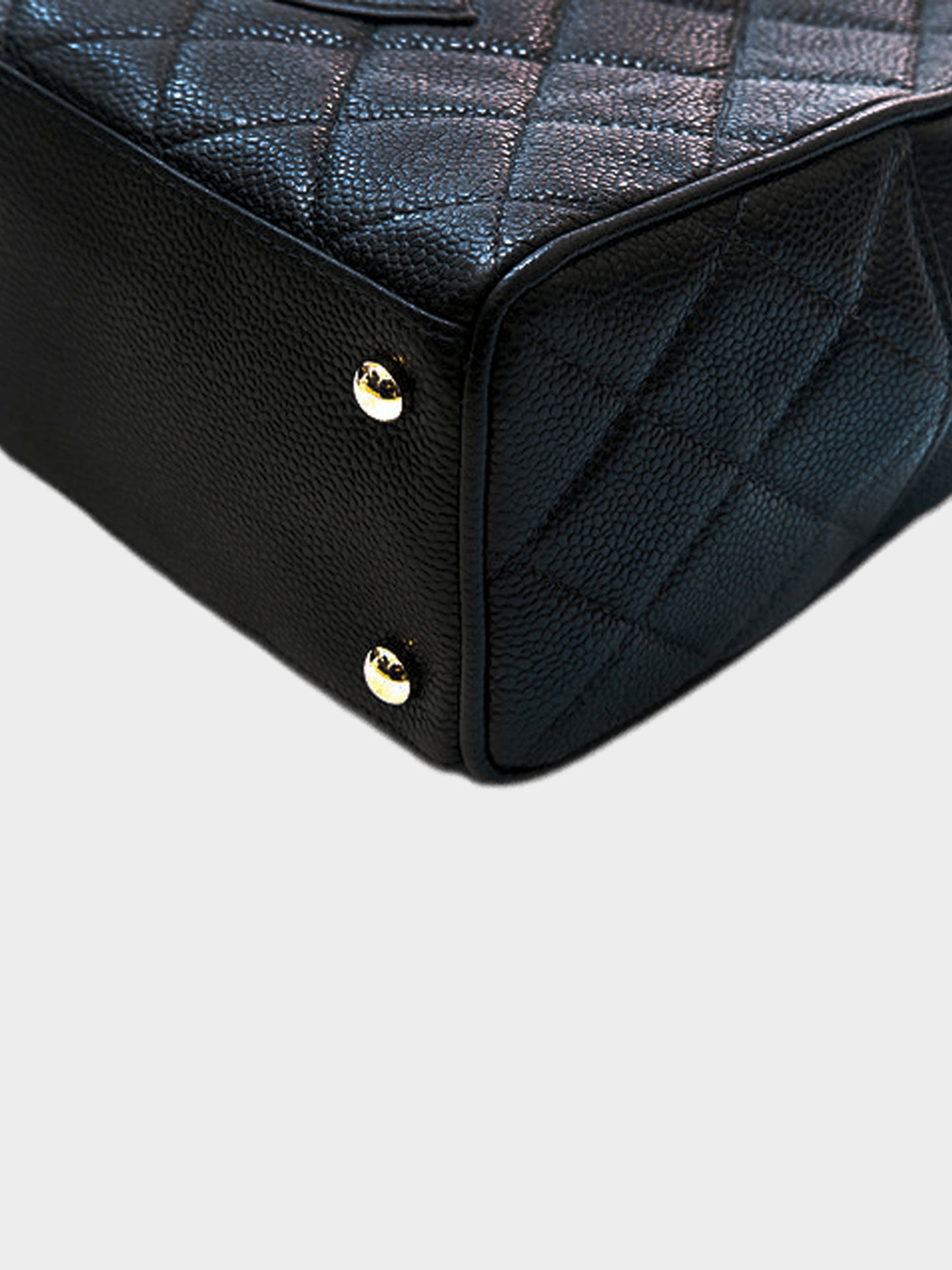 Chanel 2004 Quilted Skin Handbag Black