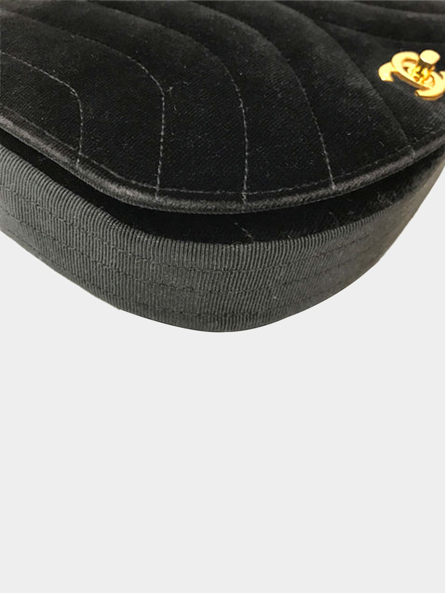 Chanel 1994 Chain Black Velvet Shoulder Bag