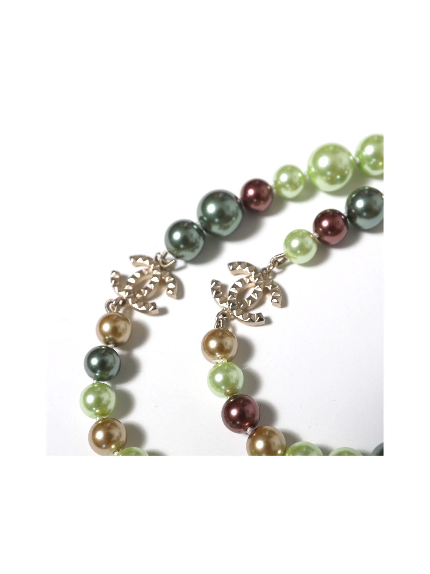 Chanel Cruise 2017 Multi-Color Pearl Necklace