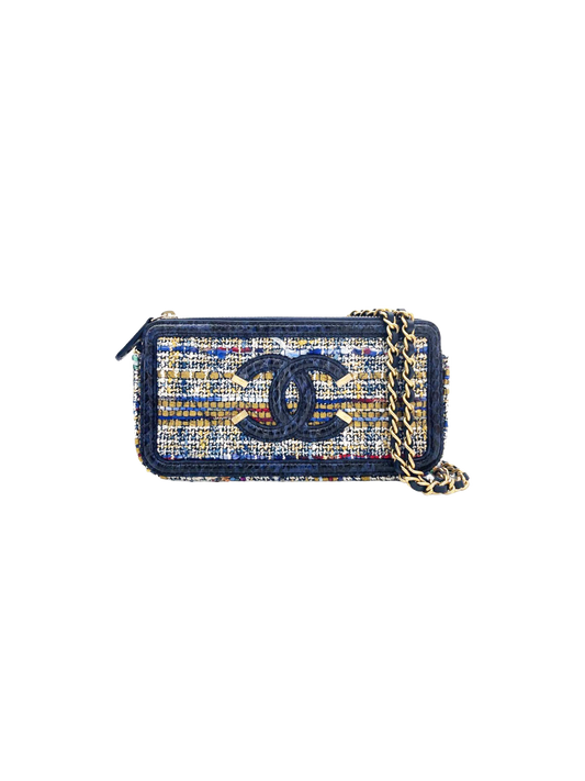 Chanel 2018 Tweed CC Filigree Clutch With Chain