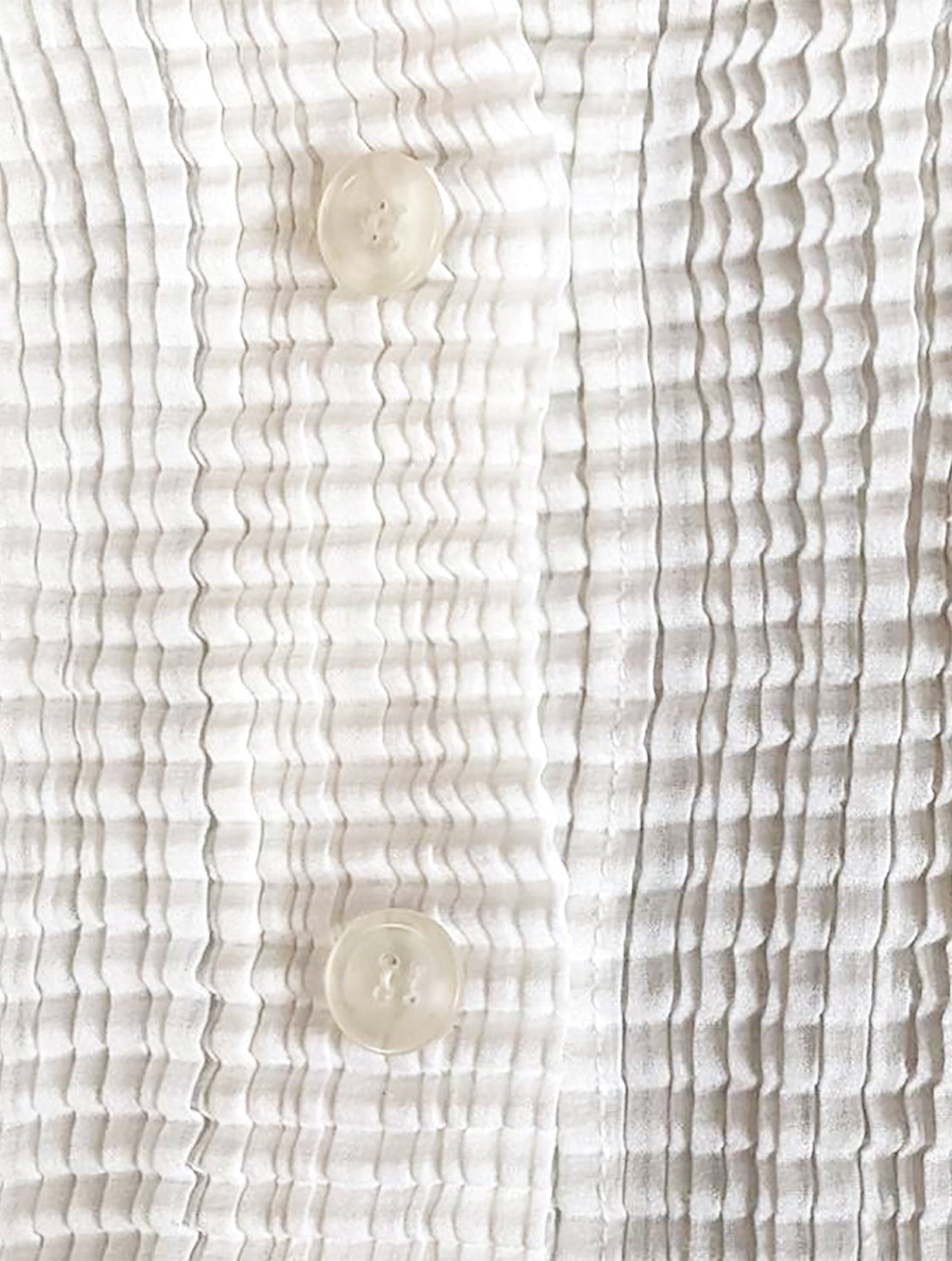 Issey Miyake 2000s Rare Double Pleated White Collar Button Up