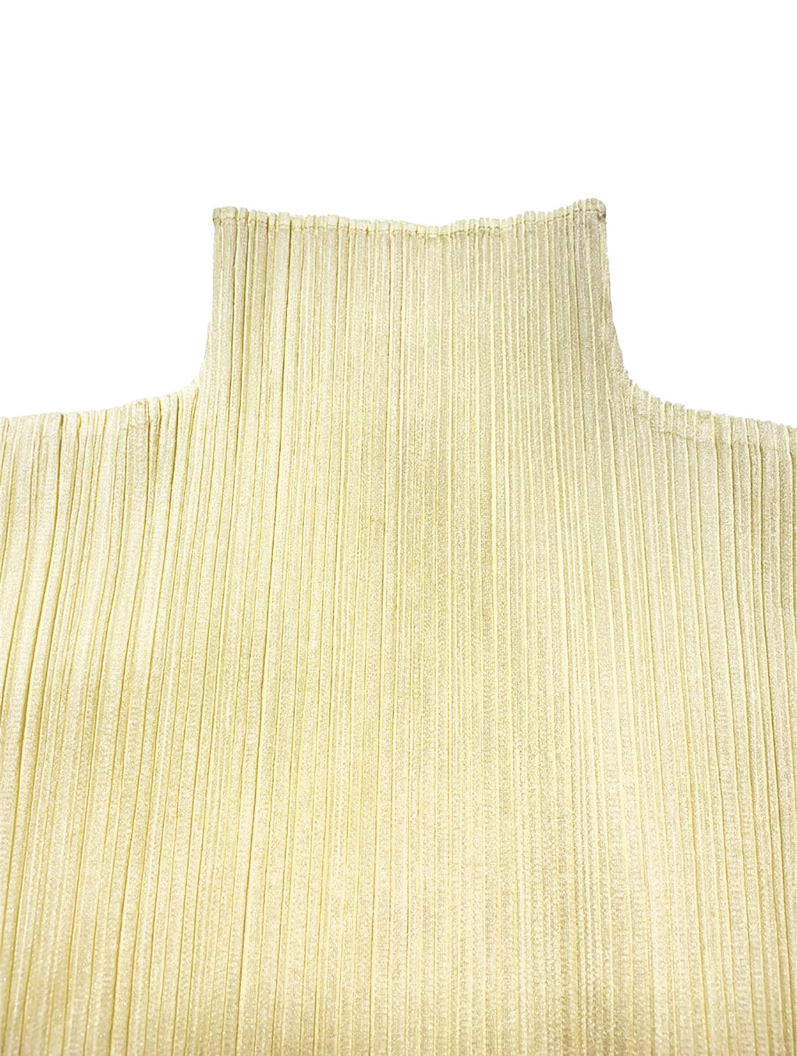 Issey Miyake 2000s Cream Pleats Turtleneck
