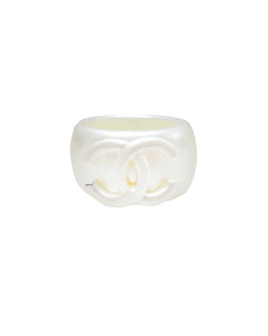 Chanel White Resin CC Rare Ring